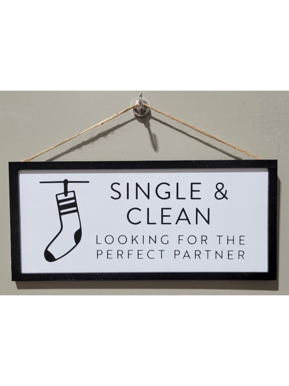 Laundry Funny Fun Wall Sign SINGLE & CLEAN Black & White Home Decor 12" x 5.5"